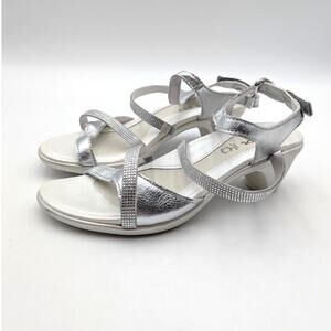 Naot Innovate Rhinestone Strappy Sandals Women's Silver Leather Size US7 EU38